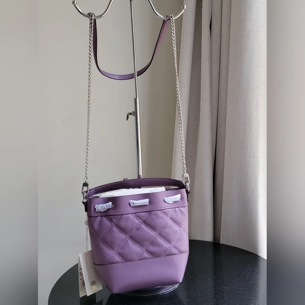 Tory Burch Willa Mini Bucket Bag NWT - Picture 3 of 15